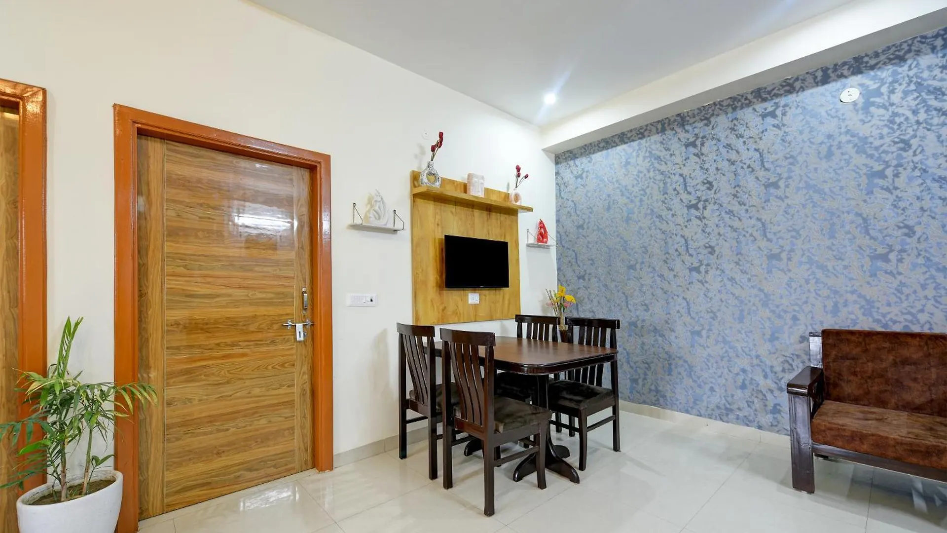 Guest house Marina Heritage & Home Artemis Hospital Gurgaon